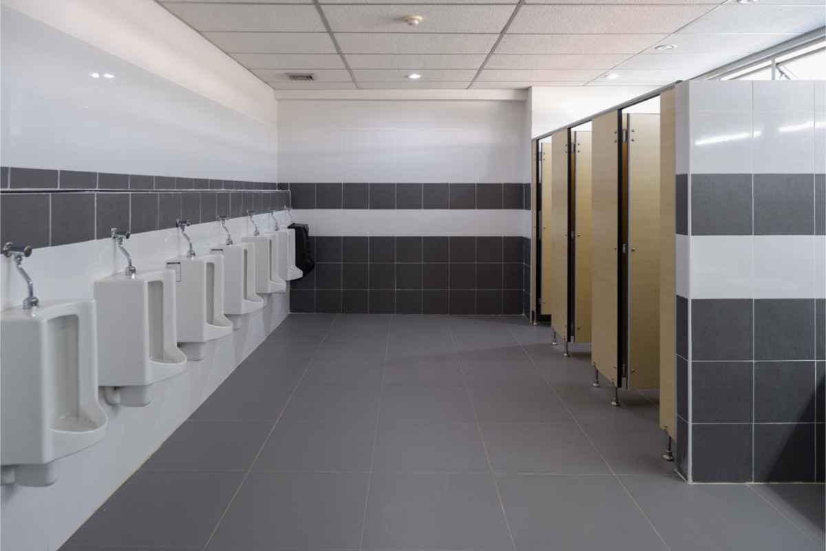 Men toilets in a Gas Station in Iceland