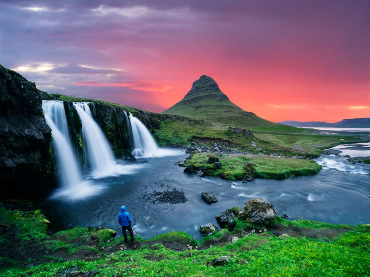 Kirkjufell mountain at dusk
