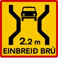Iceland one-lane bridge sign with width