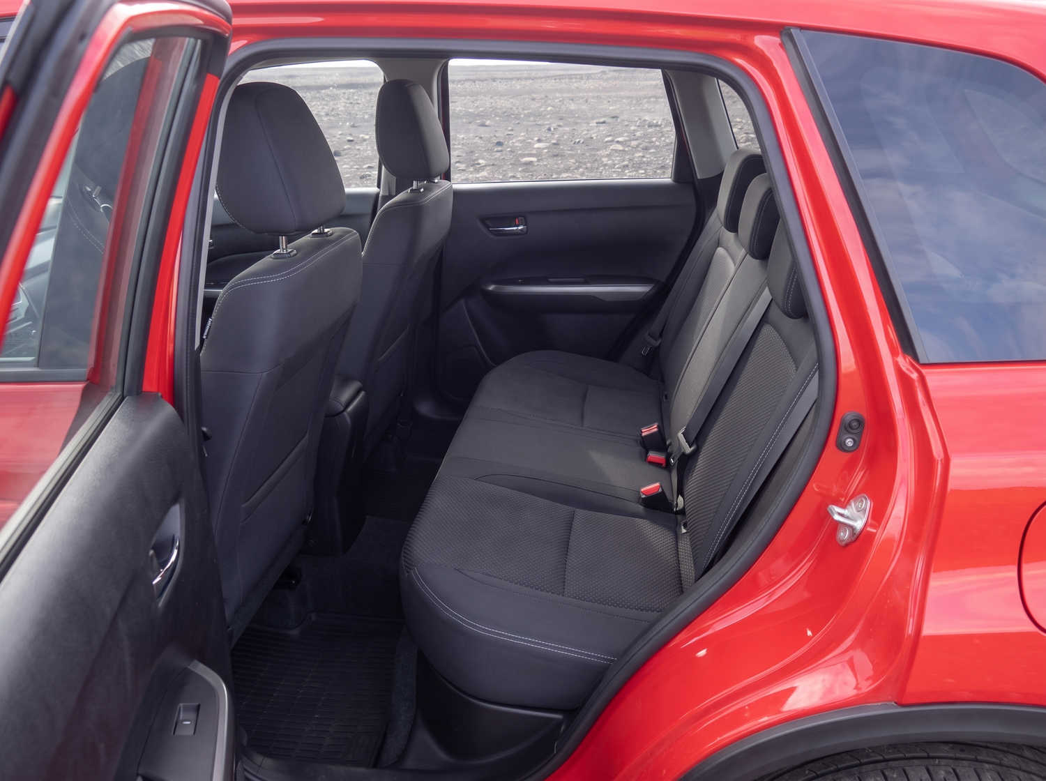 Suzuki Vitara. Ideal for navigating Iceland's highland roads and gravel protection, this rental car offers all the space for a smooth Icelandic road trip.