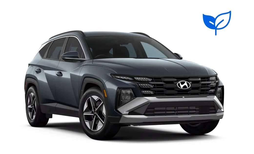 Hyundai Tucson. A spacious rental car for Iceland, designed to navigate Icelandic weather and gravel roads comfortably with ample space for both passengers and luggage.