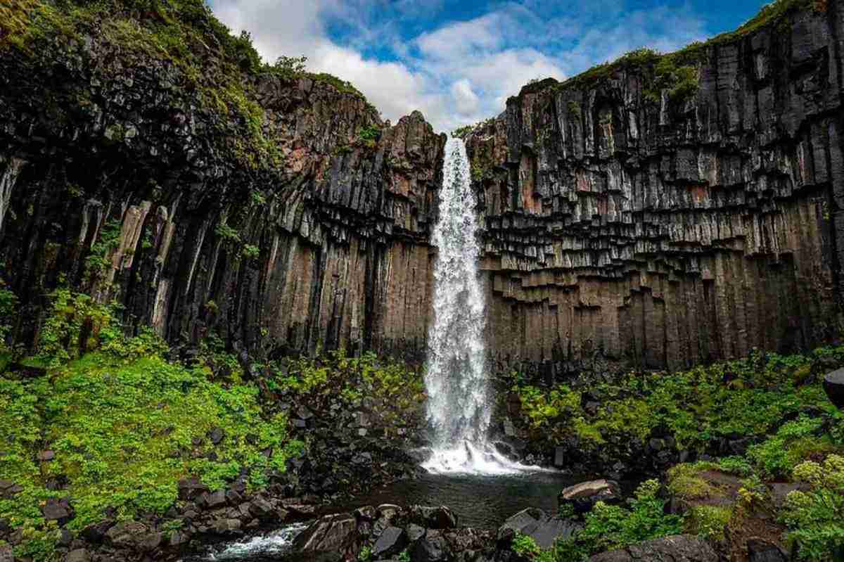 Cascada Svartifoss