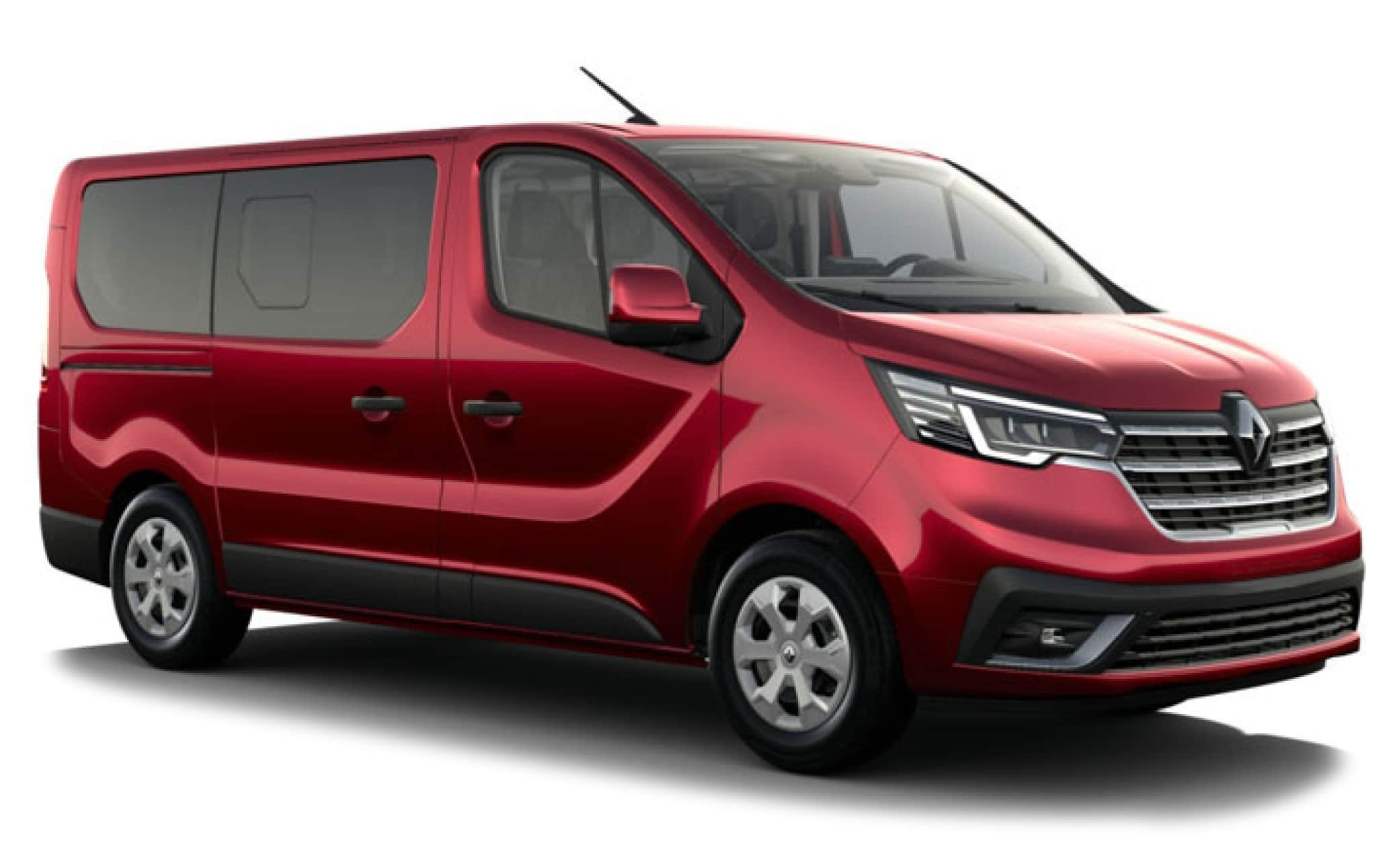 Renault Trafic roja de 9 plazas con transmisión manual, asientos calefactables, Bluetooth y cargador USB; ideal para viajes en grupo por Islandia.