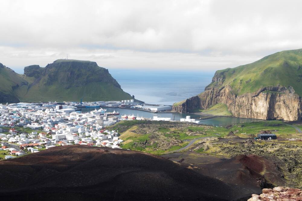 Le rocher éléphant sur l'île d'Heimaey